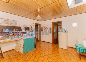 Cucina - Villa strada dorsale di poggio radioso
 
8, Nebbiuno - foto 67