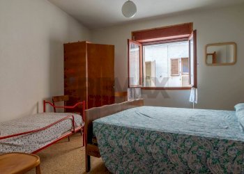 Camera / camera da letto - Rustico via Angelo Sappa Marietti
 
6, Miasino - foto 18