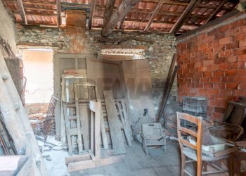 Stanza vuota - Rustico via Angelo Sappa Marietti
 
6, Miasino - foto 30