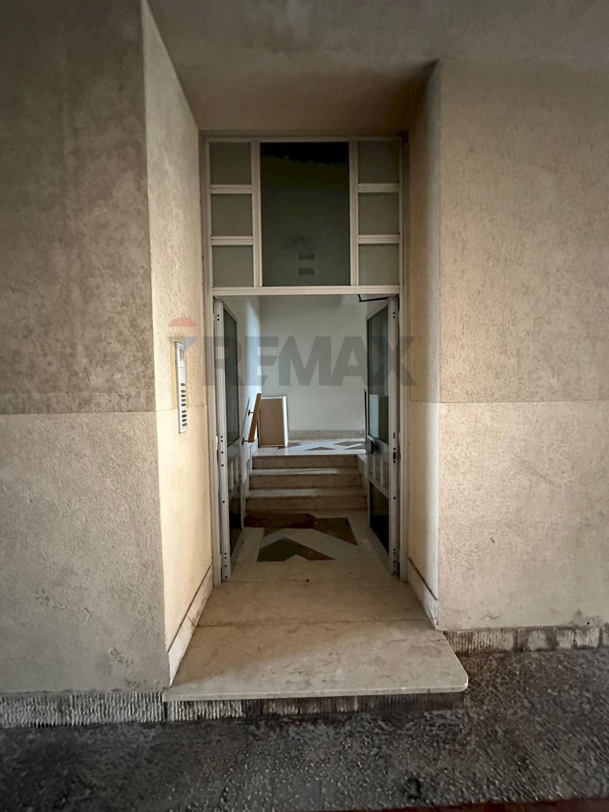 Hall / corridoio - Trilocale VIA VIRGILIO
 
37, Trapani - foto 2