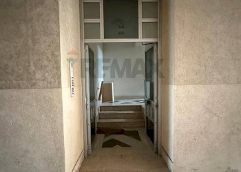 Hall / corridoio - Trilocale VIA VIRGILIO
 
37, Trapani - foto 2