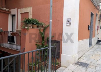 Edificio all\'aperto - Trilocale via salvatore
 
26, Ragusa - foto 1