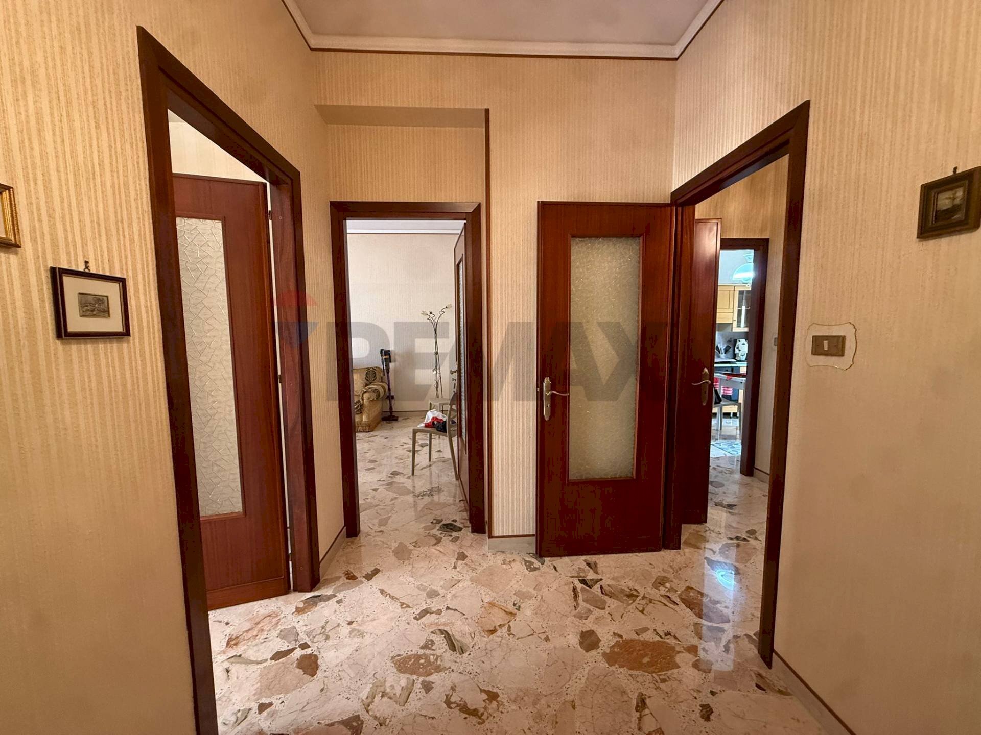 Hall / corridoio - Appartamento via giorgio kastriota
 
161, Piana degli Albanesi - foto 2