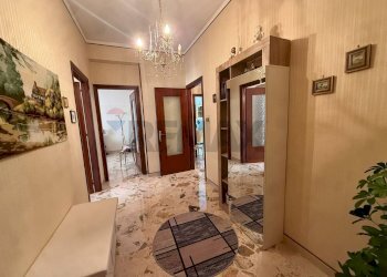 Hall / corridoio - Appartamento via giorgio kastriota
 
161, Piana degli Albanesi - foto 7