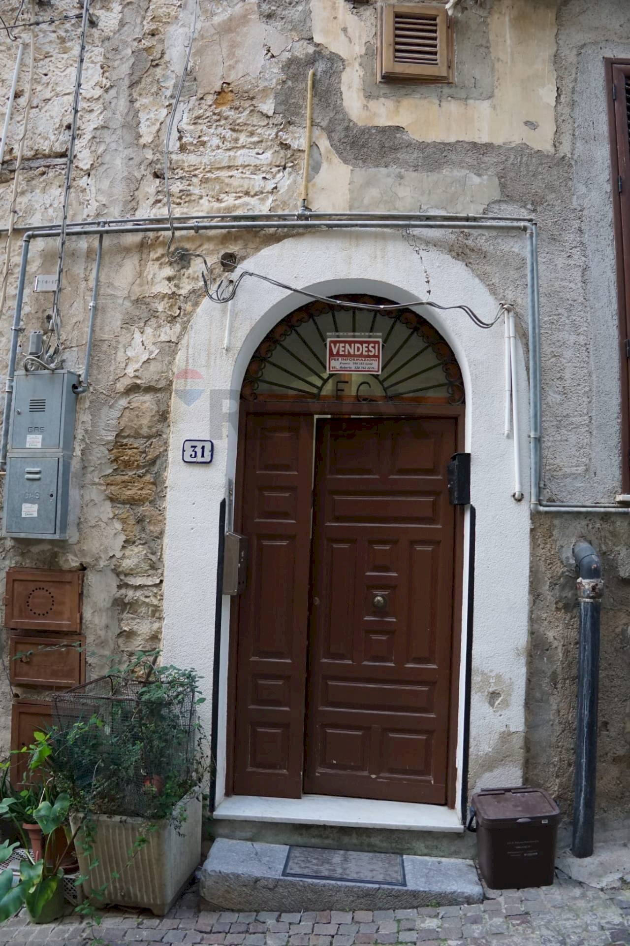 Edificio all\'aperto - Appartamento VIA FONTE VECCHIA
 
31, Mezzojuso - foto 1