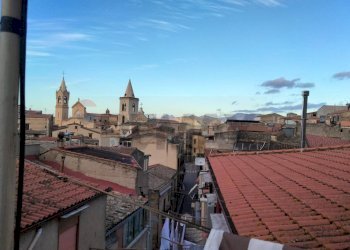 Edificio all\'aperto - Appartamento VIA FONTE VECCHIA
 
31, Mezzojuso - foto 19