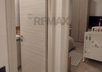 Hall / corridoio - Bilocale Giuliano Marconi
 
59, Cadelbosco di Sopra - foto 6