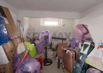 Dispensa di stoccaggio - Two-room apartment Giuliano Marconi
 
59, Cadelbosco di Sopra - photo 13