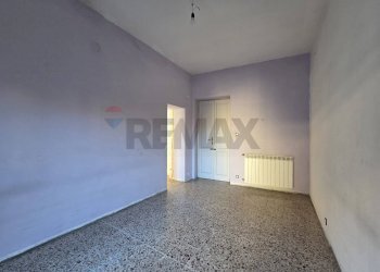 Stanza vuota - Trilocale Vicolo degli Orti
 
7, Varallo Pombia - foto 6