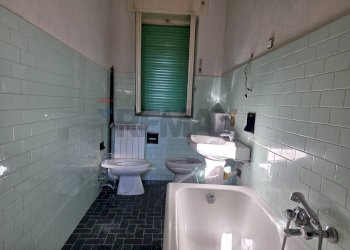 Bagno - Trilocale Vicolo degli Orti
 
7, Varallo Pombia - foto 8