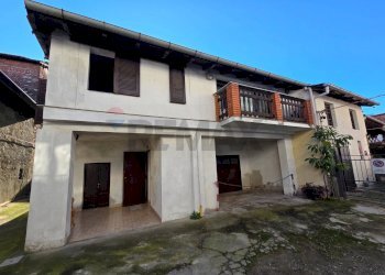 Casa all\'aperto - Casa semi indipendente Vicolo degli Orti
 
7, Varallo Pombia - foto 3