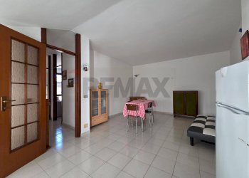 Sala da pranzo - Casa semi indipendente Vicolo degli Orti
 
7, Varallo Pombia - foto 8