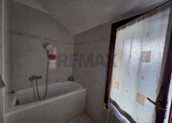 Bagno - Casa semi indipendente Vicolo degli Orti
 
7, Varallo Pombia - foto 19