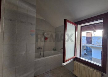 Bagno - Casa semi indipendente Vicolo degli Orti
 
7, Varallo Pombia - foto 21