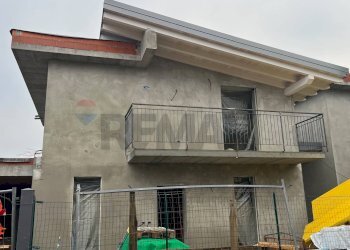 Casa all\'aperto - Villa Via Monte Bianco
 
4, Dormelletto - foto 16