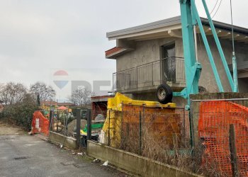 Casa all\'aperto - Villa Via Monte Bianco
 
4, Dormelletto - foto 22