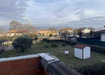 Edificio all\'aperto - Villa Via Monte Bianco
 
4, Dormelletto - foto 30