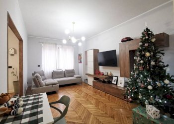 Salone - Trilocale via Filadelfia, 57, Torino (zona Lingotto) - foto 1