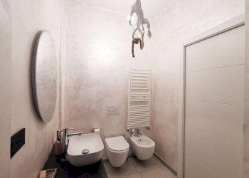 Bagno - Trilocale via Filadelfia, 57, Torino (zona Lingotto) - foto 32