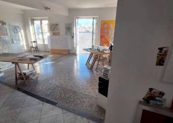 Interno non residenziale - Appartamento vico Vegetti, 1, Genova (zona Centro Storico) - foto 8