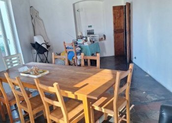 Salone - Appartamento vico Vegetti, 1, Genova (zona Centro Storico) - foto 10