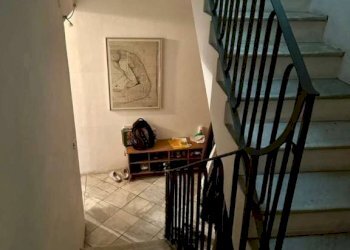 Scala - Appartamento vico Vegetti, 1, Genova (zona Centro Storico) - foto 27