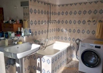 Bagno - Appartamento vico Vegetti, 1, Genova (zona Centro Storico) - foto 28