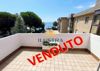 Foto 1 - Three-room apartment contrada montecatino
 
80, Massignano - photo 1