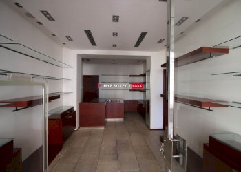 Negozio Corso Messapia, Martina Franca - foto 3