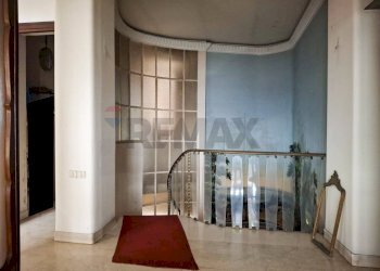 Ricezione / Lobby - Villa Bifamiliare Corso della Repubblica
 
50-56, Frosinone - foto 3