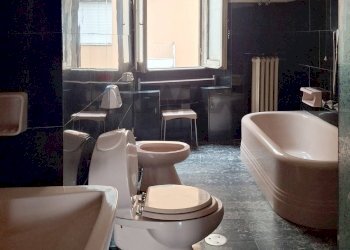 Bagno - Villa Bifamiliare Corso della Repubblica
 
50-56, Frosinone - foto 28