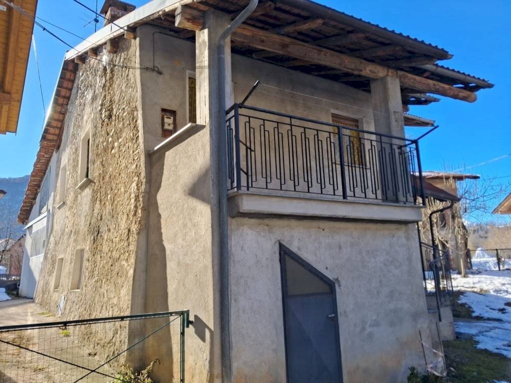 Facciata - Bilocale via Golonera, 29, Roccasparvera - foto 3