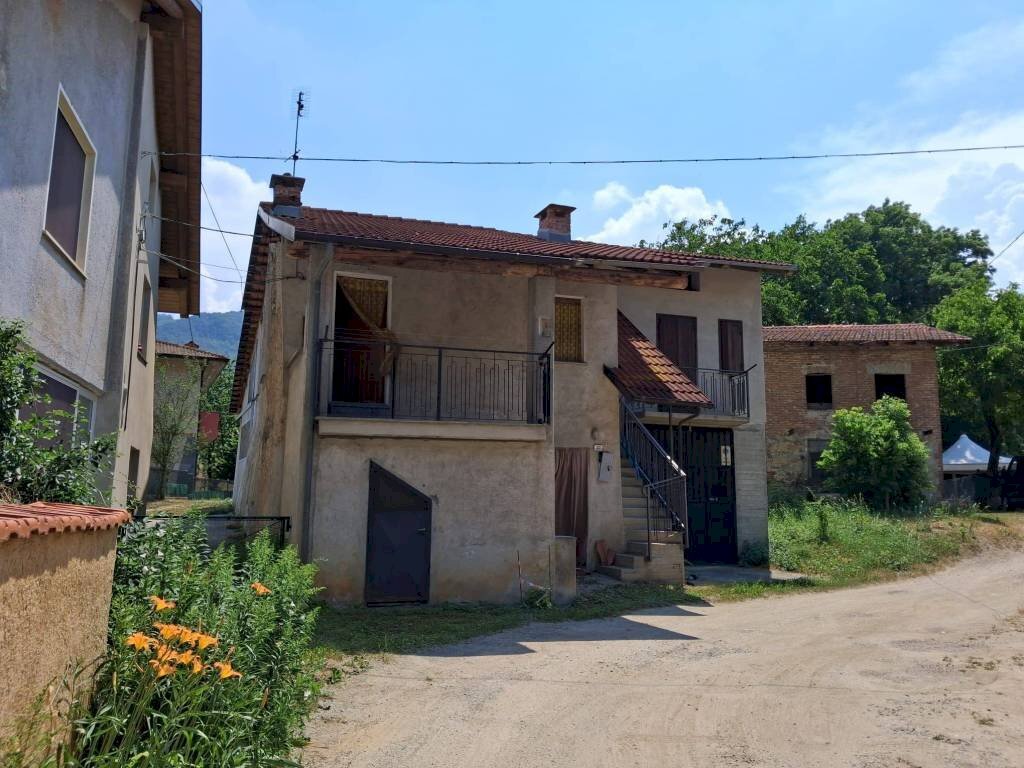 Facciata - Bilocale via Golonera, 29, Roccasparvera - foto 1