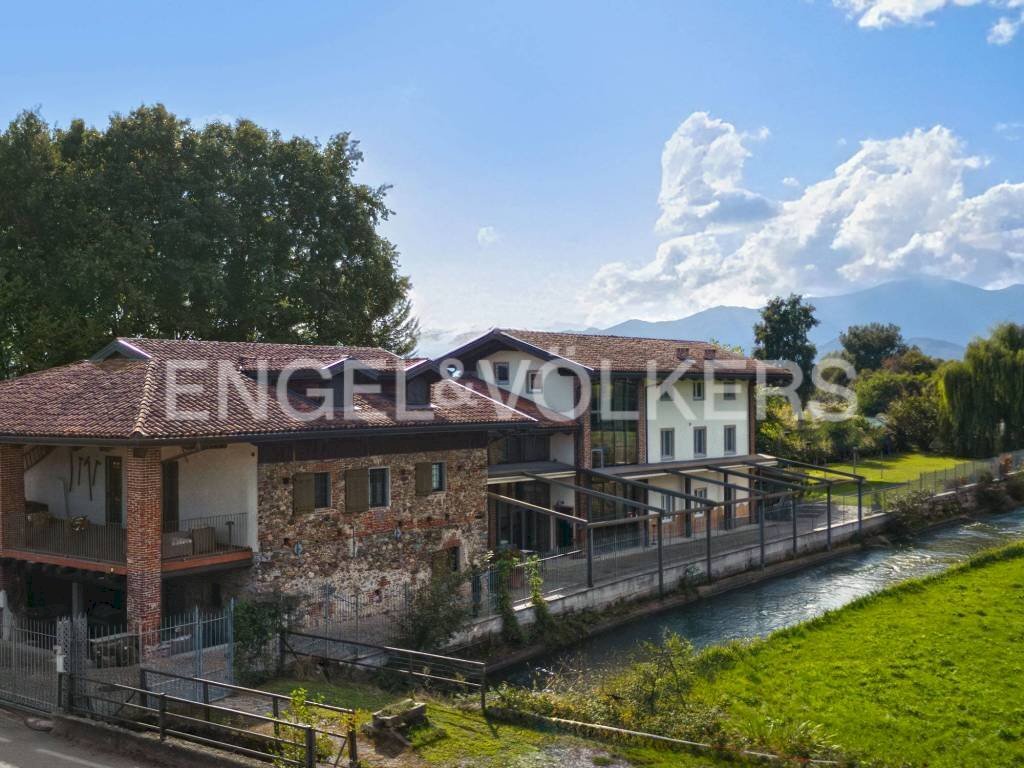 Facciata - Villa via Molino, Bairo - foto 1