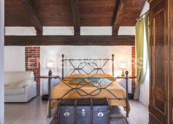 Camera da letto - Villa via Molino, Bairo - foto 7