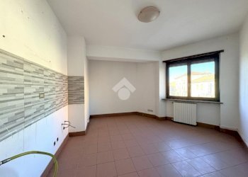 Bilocale Via Vittorio Veneto, La Loggia - foto 2