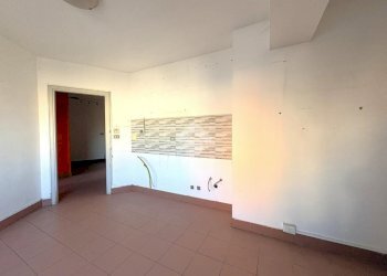 Bilocale Via Vittorio Veneto, La Loggia - foto 4