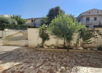 23.jpg - Appartamento Via Lipari, Modica - foto 13