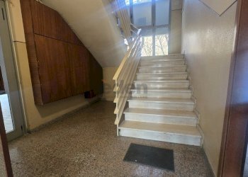 scale - Trilocale Via Claudio Galeno 64, Modena - foto 14