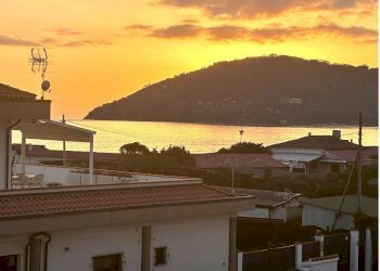 sa6.JPG - Quadrilocale Viale John Fitzgerald Kennedy 65, Sarzana - foto 1