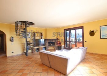 PHOTO-2025-12-10-15-22-38.jpg - Independent house Taggia - photo 4