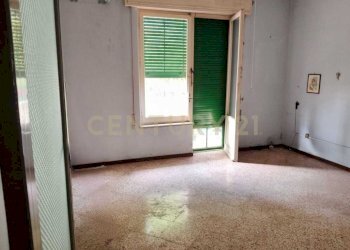 WhatsApp Image 2025-12-27 at 21.01.53.jpeg - Independent house Via Raffaele Paolucci 21, Palermo - photo 4