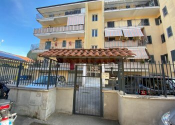 6.JPG - Box Giugliano in Campania - foto 6