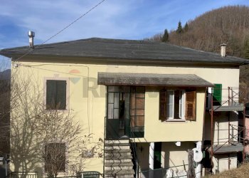 Three-room apartment Località Gramizza, 10 
 Gramizza, Santo Stefano d'Aveto - photo 1