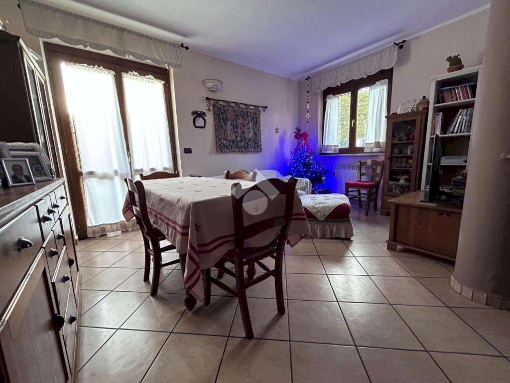 Four-room apartment Via Cisa Traversa I, Sarzana - photo 2