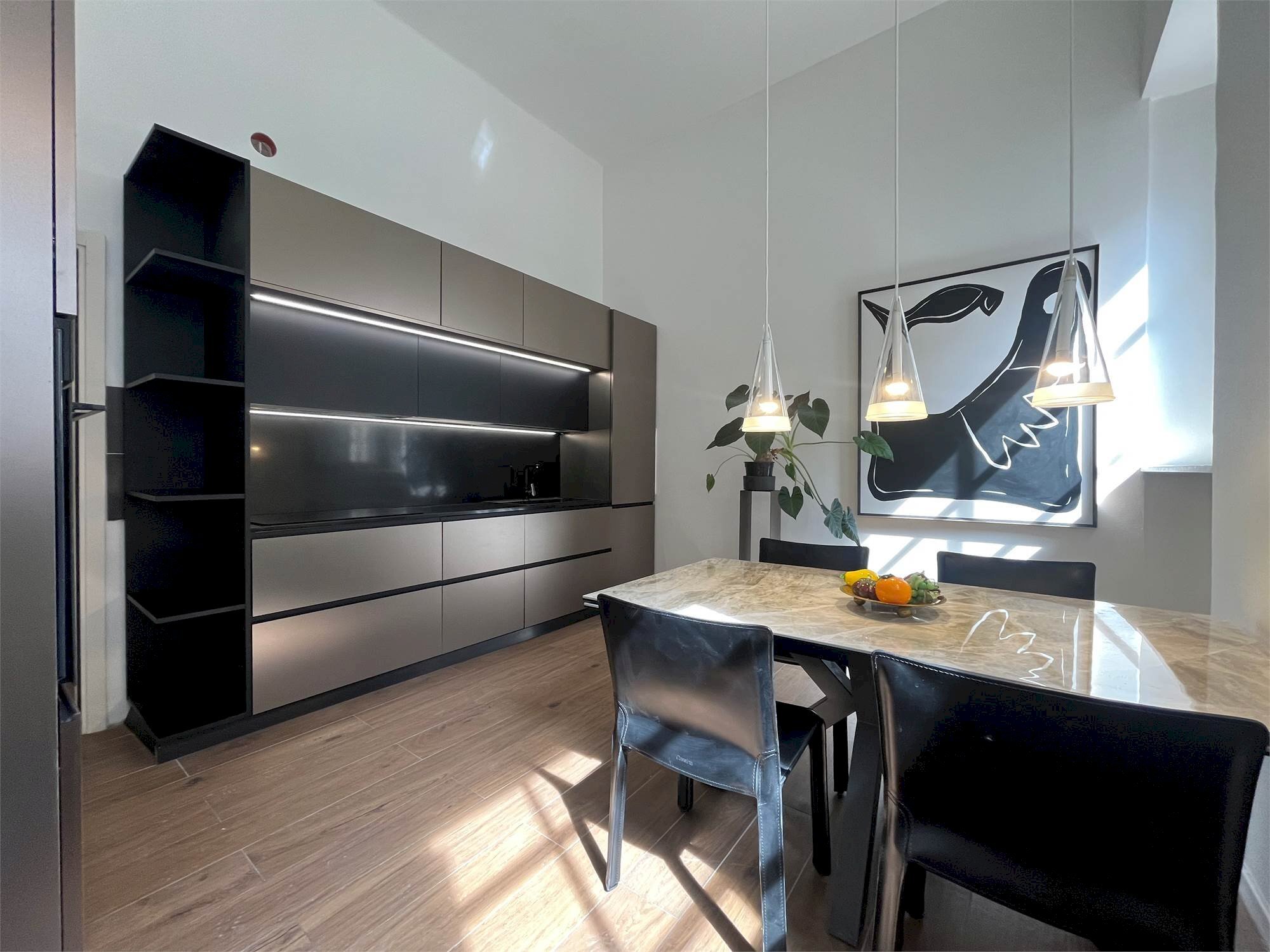 Apartment - Corso Cavour, 41, Verona (neighborhood Centro Storico) - photo 1