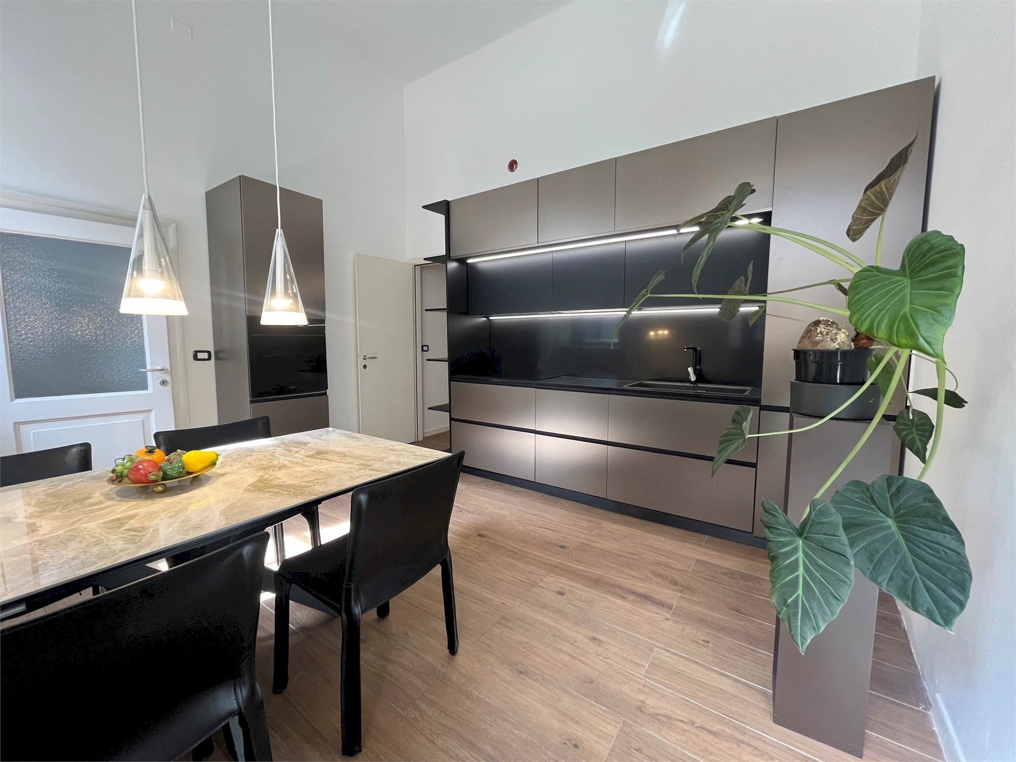 Apartment - Corso Cavour, 41, Verona (neighborhood Centro Storico) - photo 3