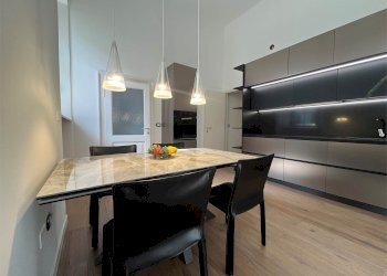 Appartamento - Corso Cavour, 41, Verona (zona Centro Storico) - foto 2