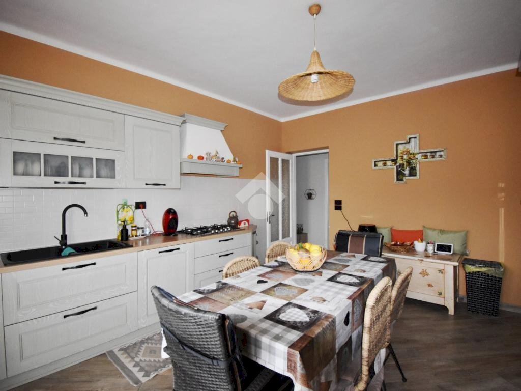 Four-room apartment Via cascinette, Ivrea - photo 3