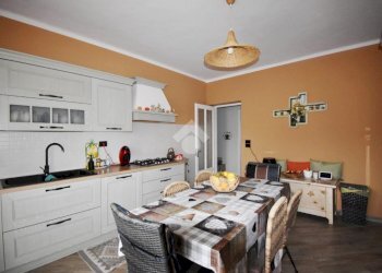 Quadrilocale Via cascinette, Ivrea - foto 3